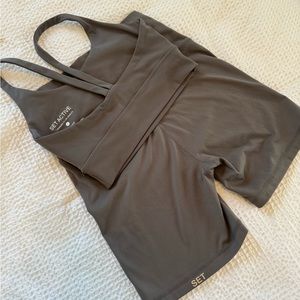 Set active biker short / sports bra set!